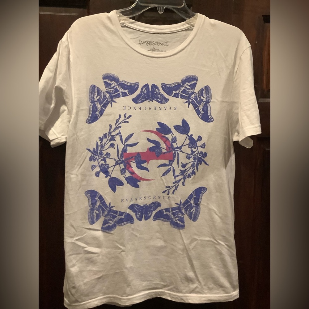 Evanescence Tee